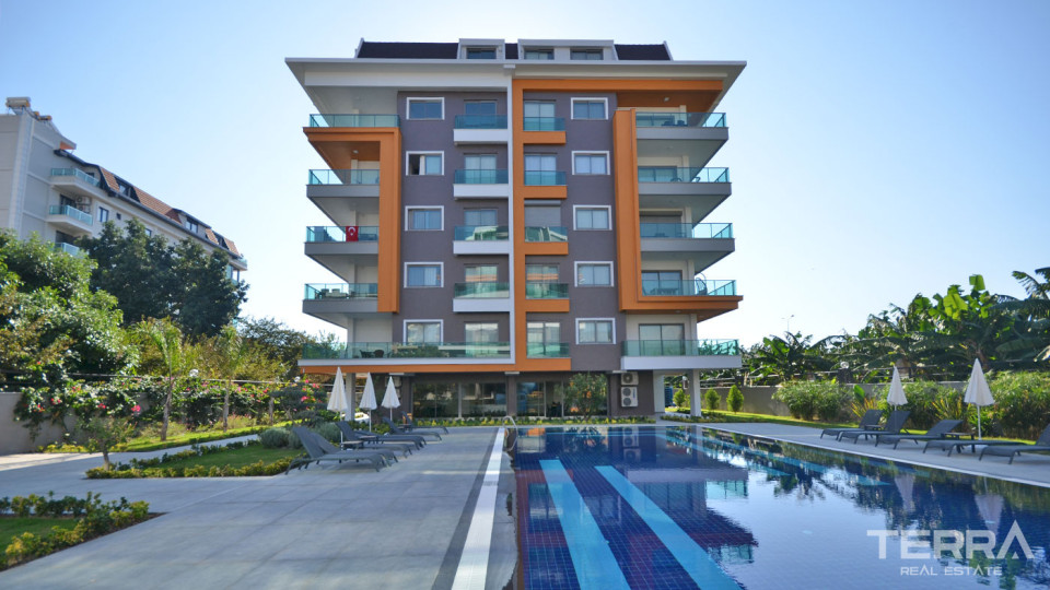 Modern Beachfront Apartments and Penthouses for Sale in Alanya Kestel