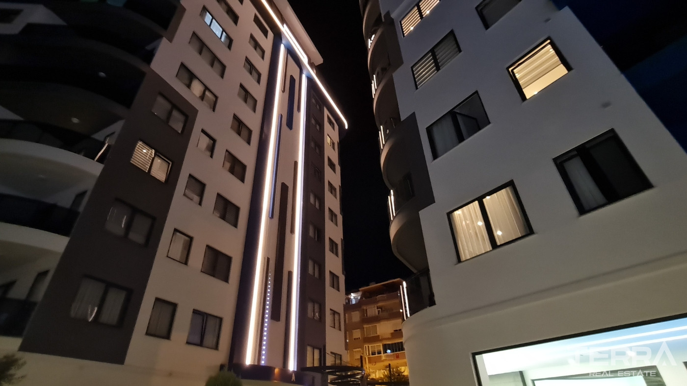 New Apartments for Sale in Alanya City Center near Cleopatra Beach - 100154