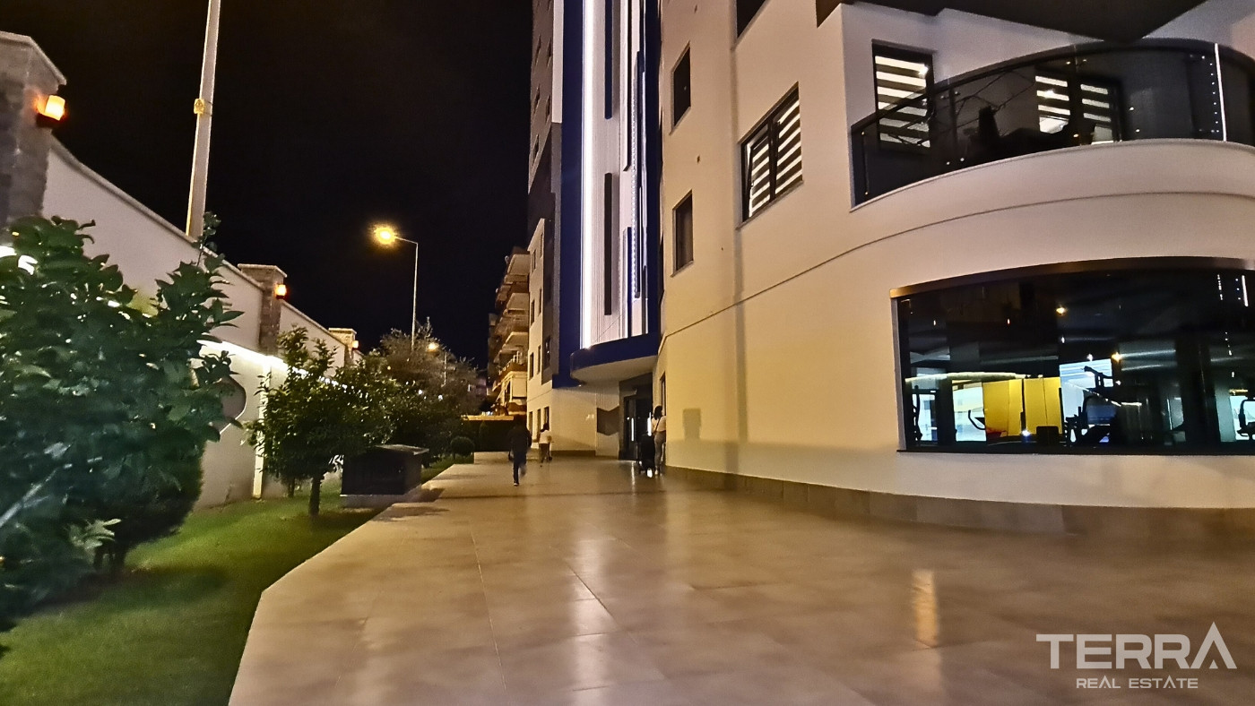 New Apartments for Sale in Alanya City Center near Cleopatra Beach - 100162