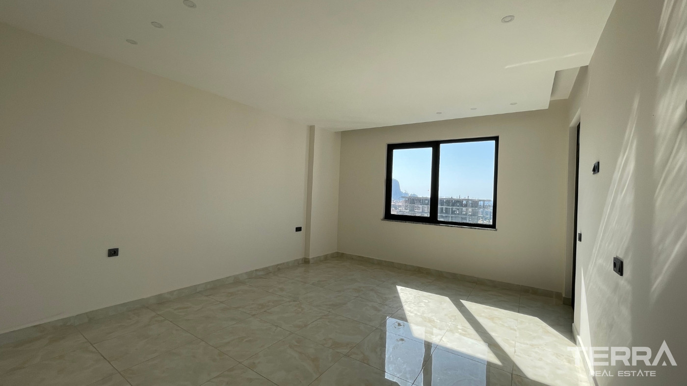 New Apartments for Sale in Alanya City Center near Cleopatra Beach - 100169