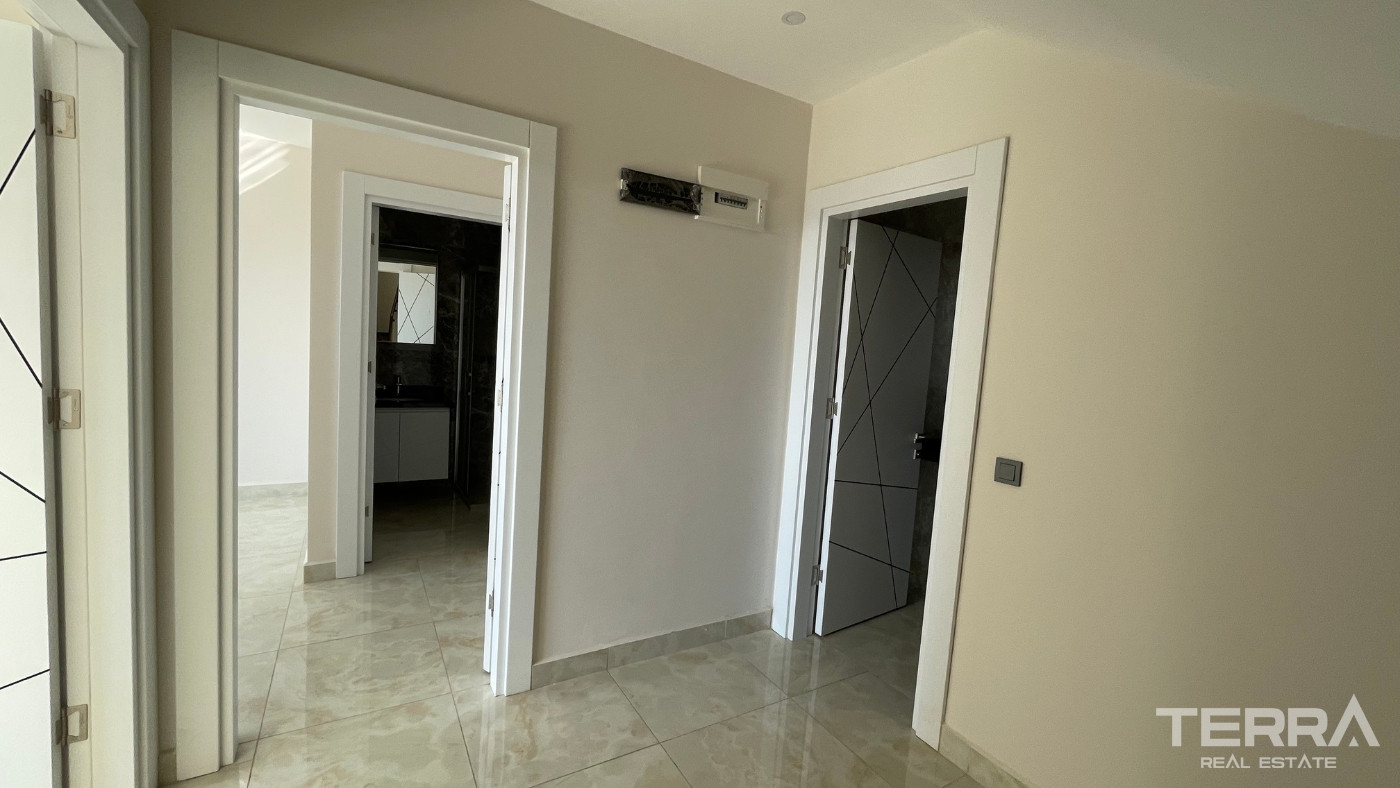 New Apartments for Sale in Alanya City Center near Cleopatra Beach - 100174