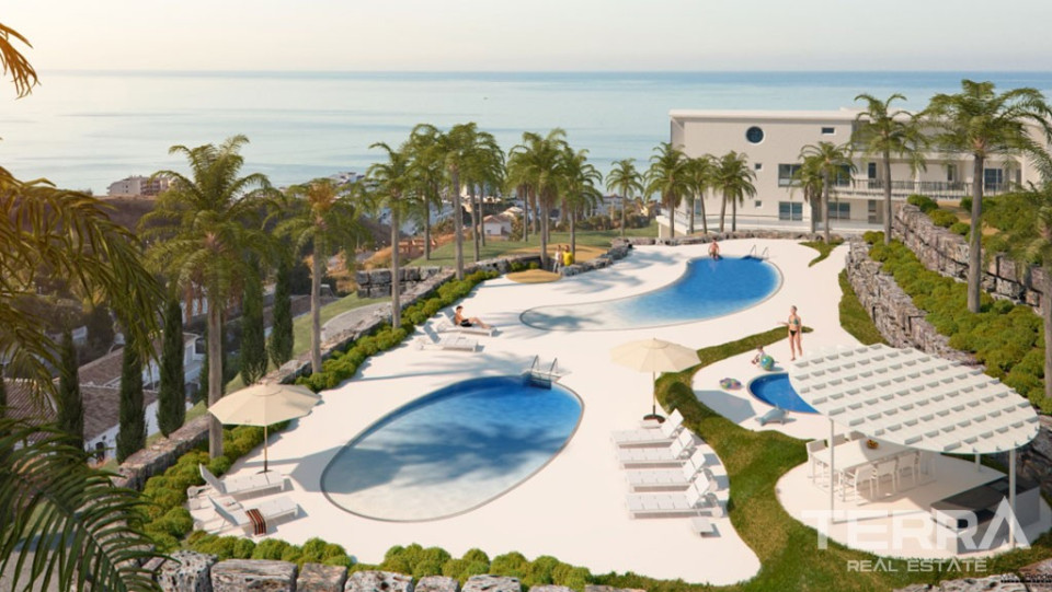 Luxury Apartments With Panoramic Mountain View in Fuengirola