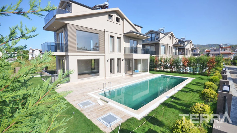 Outstanding Villa for Sale with Large Private Pool in Fethiye Çalış