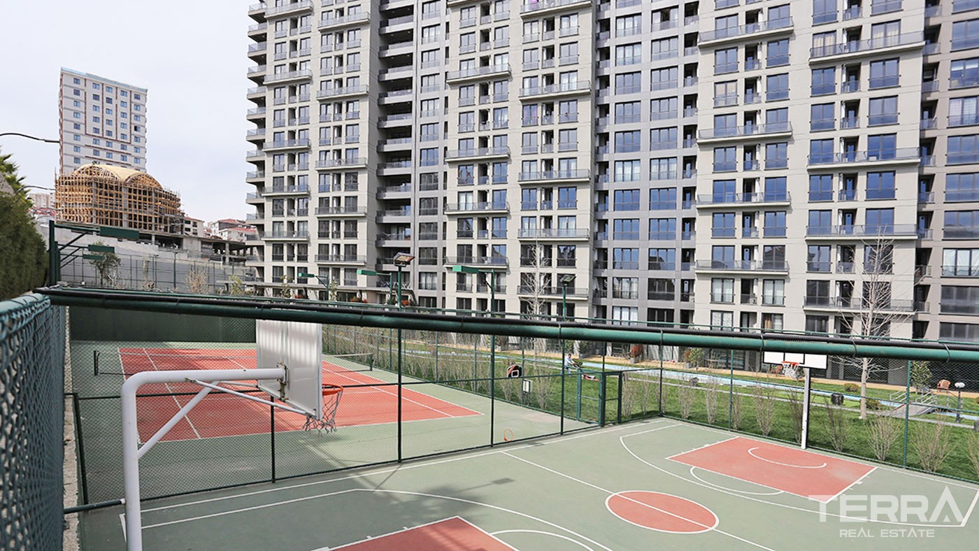 Family Apartments in Istanbul Esenyurt Situated in a Developed Complex - 29017