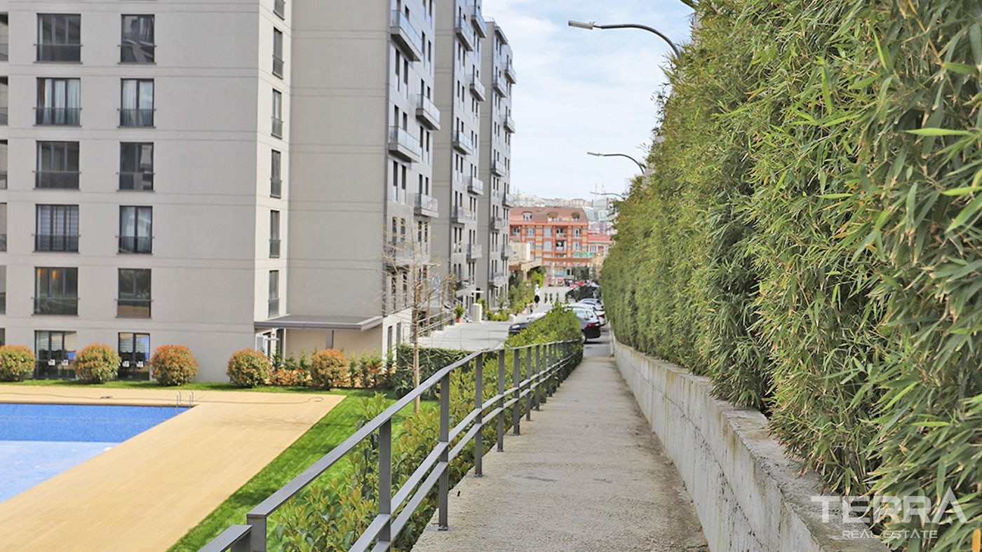 Family Apartments in Istanbul Esenyurt Situated in a Developed Complex - 29019