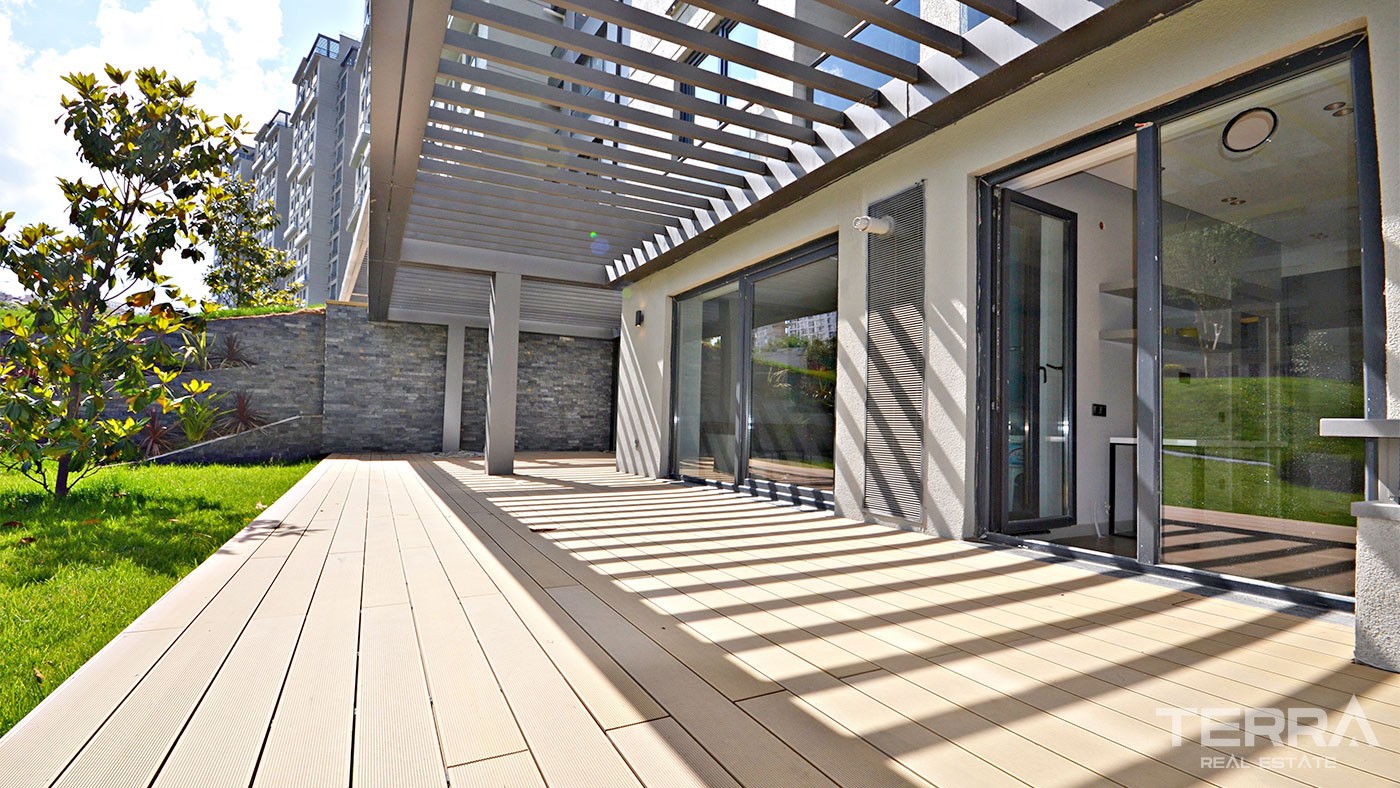 Family Apartments in Istanbul Esenyurt Situated in a Developed Complex - 29061