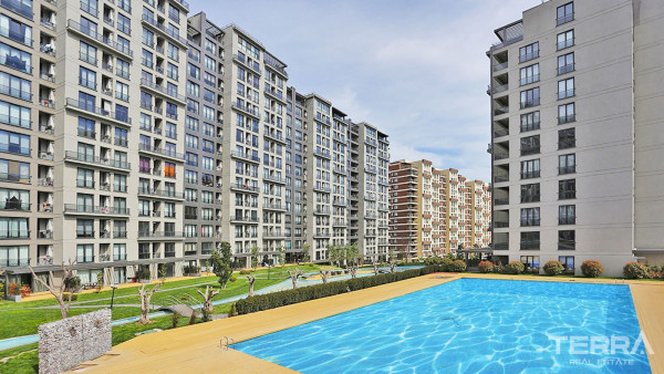 Family Apartments in Istanbul Esenyurt Situated in a Developed Complex