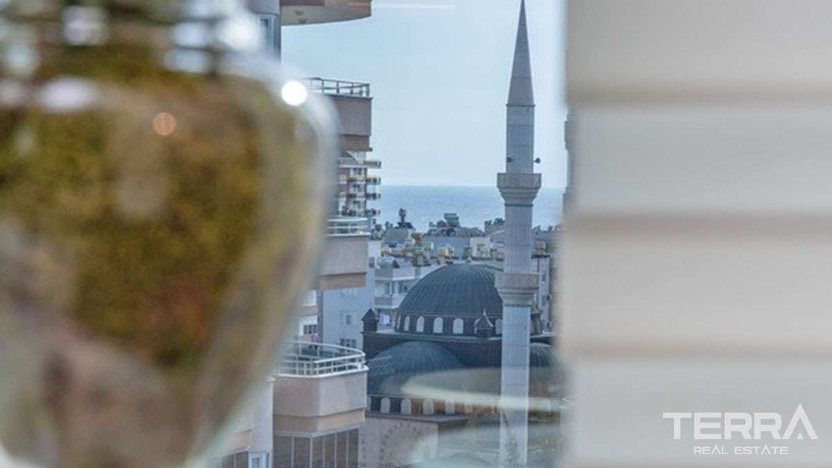 Apartments for Sale in Yekta Kingdom Trade Center, Mahmutlar, Alanya - 50767