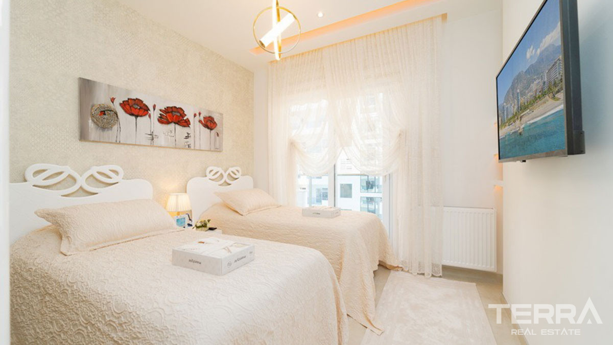 Apartments for Sale in Yekta Kingdom Trade Center, Mahmutlar, Alanya - 50778