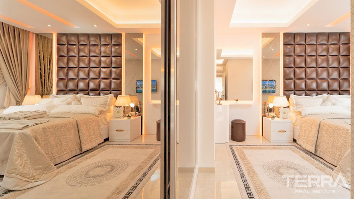Apartments for Sale in Yekta Kingdom Trade Center, Mahmutlar, Alanya - 50780