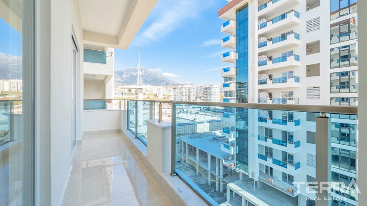 Apartments for Sale in Yekta Kingdom Trade Center, Mahmutlar, Alanya - 50792