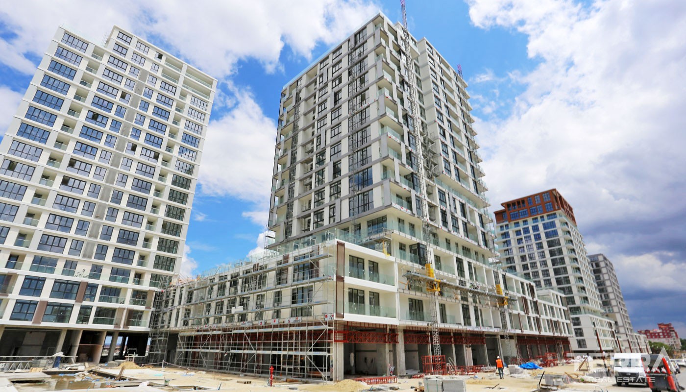 Well-designed Apartments Located in a Modern Complex in Bahçeşehir - 32473