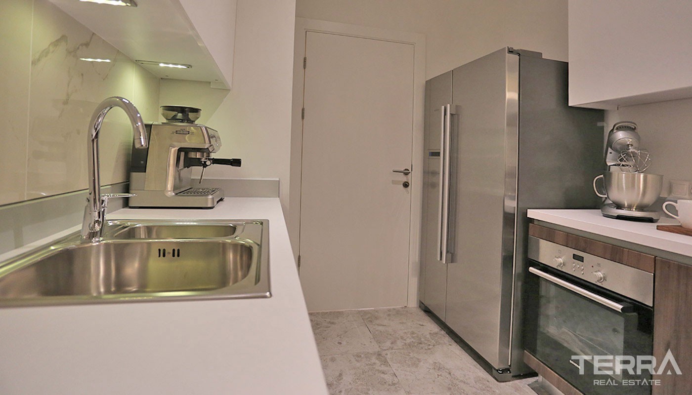 Well-designed Apartments Located in a Modern Complex in Bahçeşehir - 32485