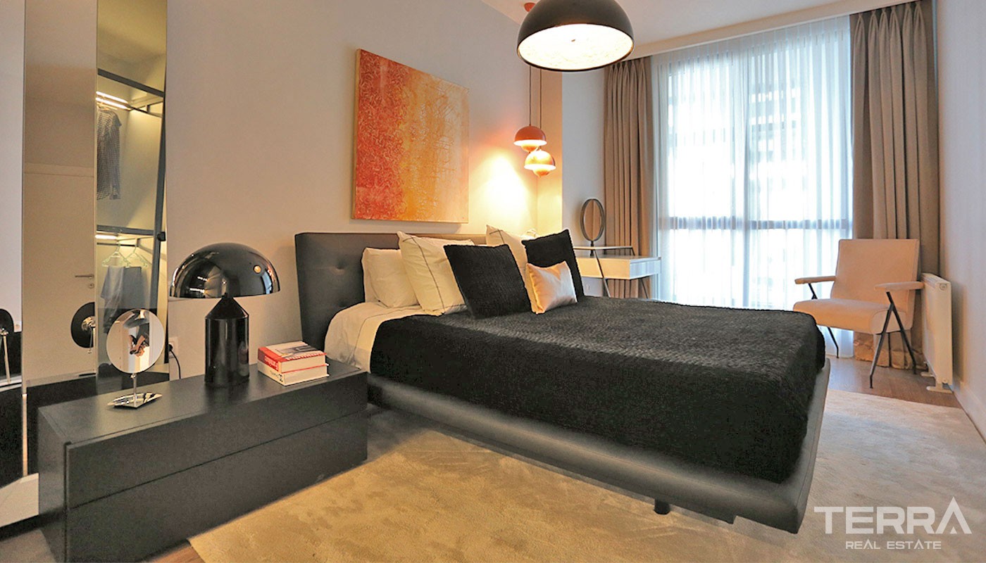 Well-designed Apartments Located in a Modern Complex in Bahçeşehir - 32486