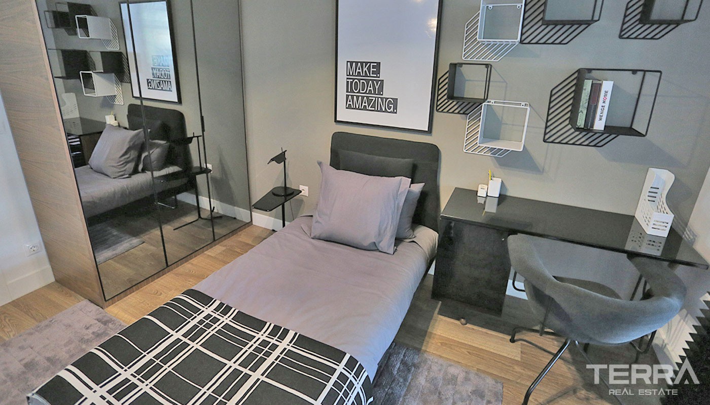 Well-designed Apartments Located in a Modern Complex in Bahçeşehir - 32491