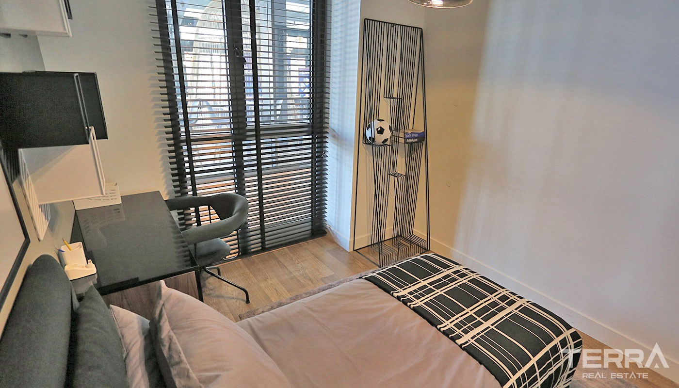 Well-designed Apartments Located in a Modern Complex in Bahçeşehir - 32492