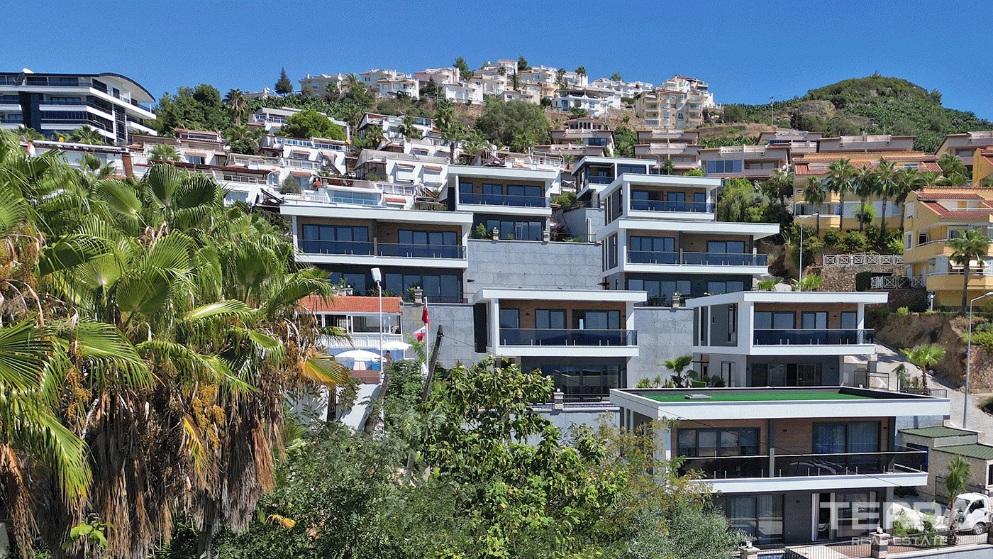 Maisons de Luxe Avec Piscine Privée à Vendre à Alanya Kargıcak - 98022