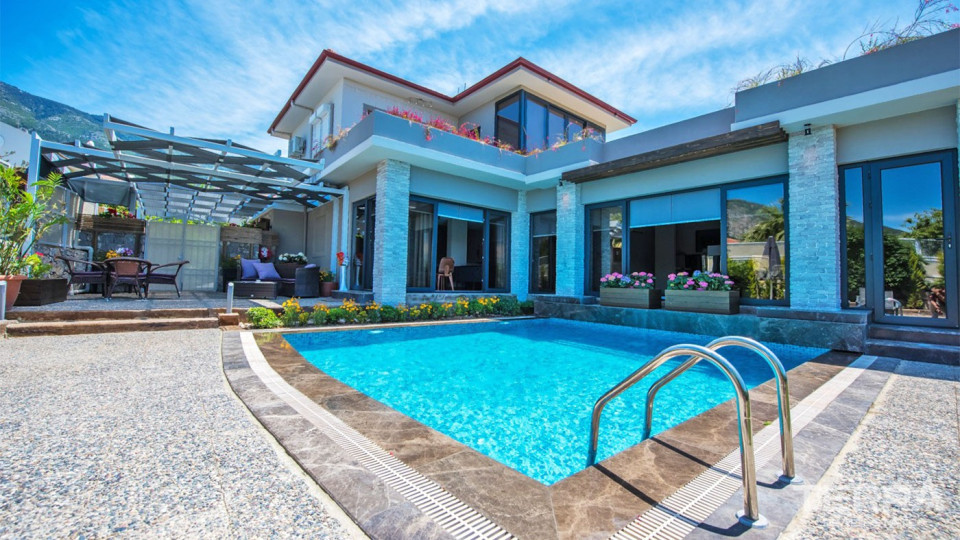 Luxury Fethiye Villa for Sale Located in Ovacık with Nature Views