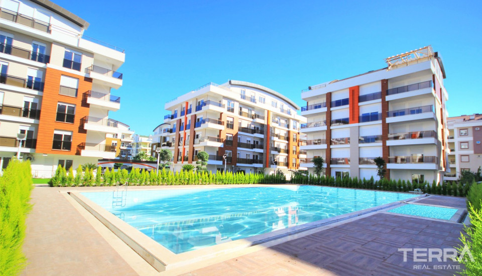 Antalya Flats in Atlantis City Homes 850 m to Konyaaltı Beach