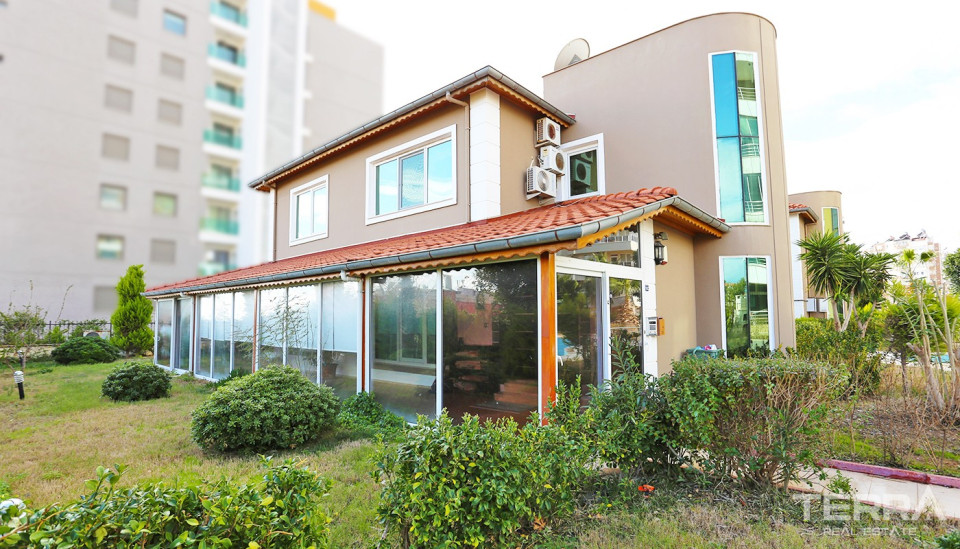 Fully Furnished Villa in Antalya with Walking Distance to Lara Beach