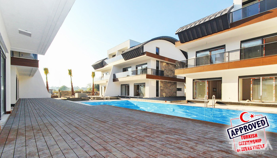 Luxury Villas for Sale in Antalya Konyaaltı Surrounded by Amenities
