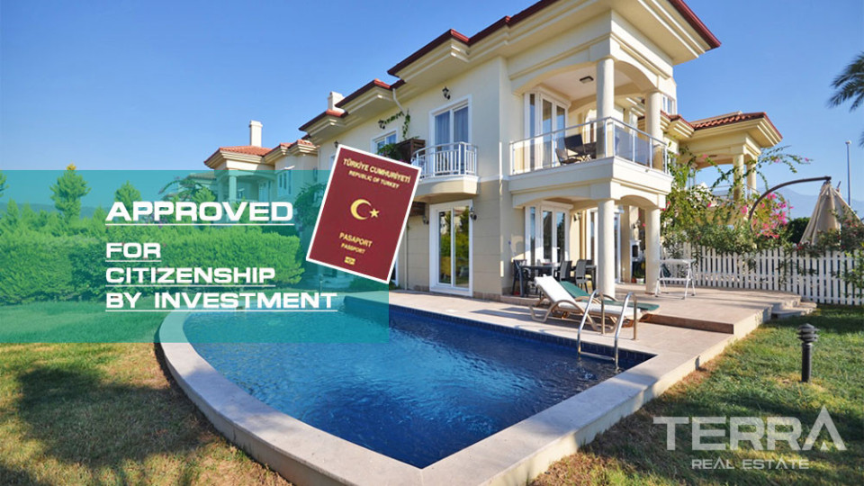 Seafront Villa with Private Pool and Garden in Çalış Fethiye