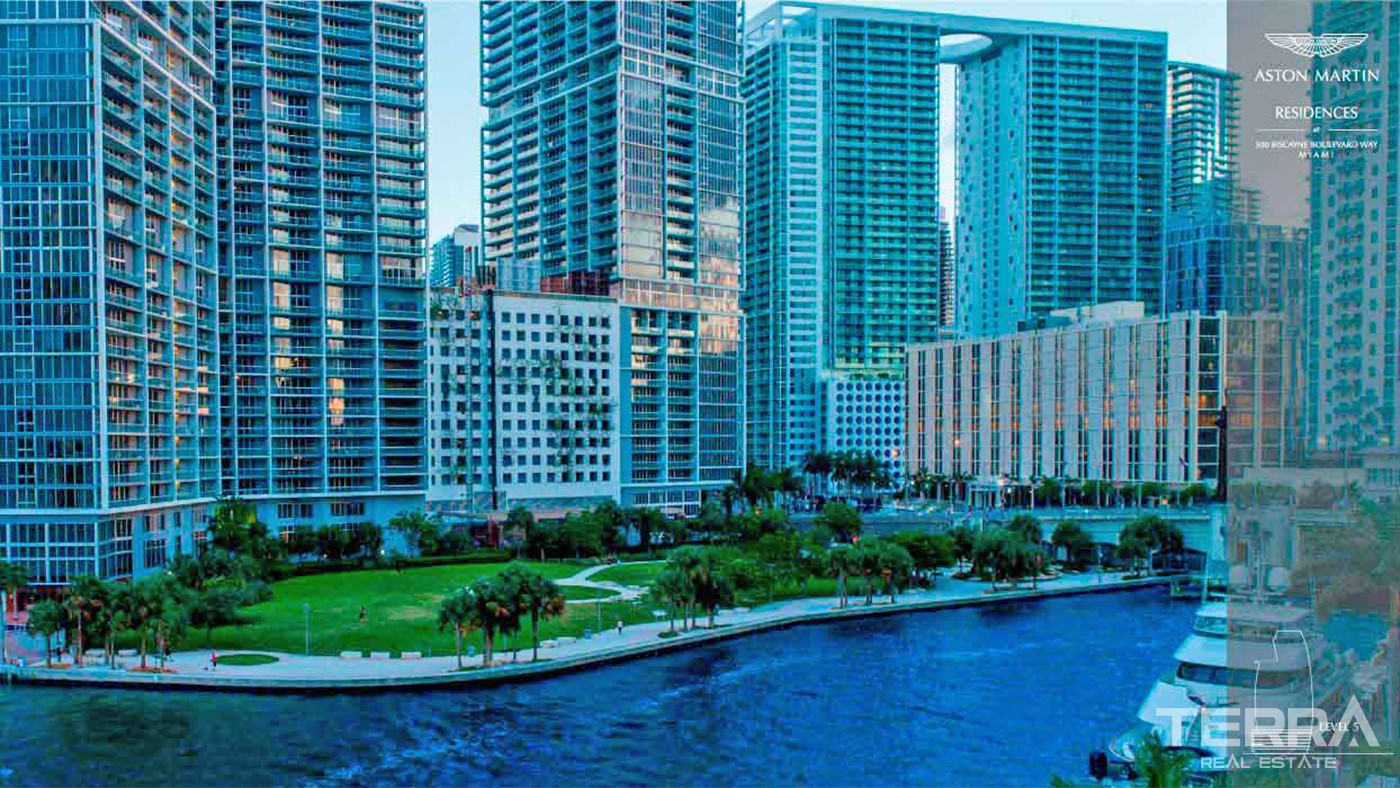 Exclusive Apartments with Panoramic Views of Biscayne Bay in Miami - 35684