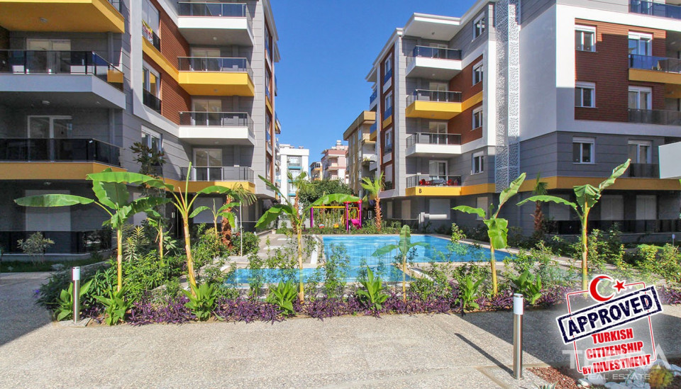 Family Flats for Sale with Central Location in Antalya