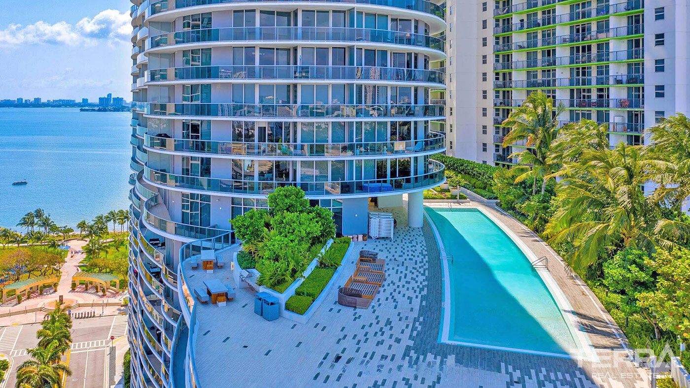 Seafront Miami Apartments Offer Luxury Living with Rich Facilities - 96252