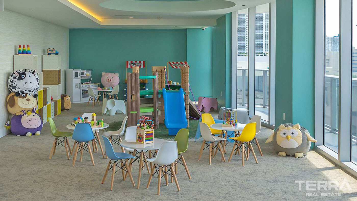 Seafront Miami Apartments Offer Luxury Living with Rich Facilities - 96268