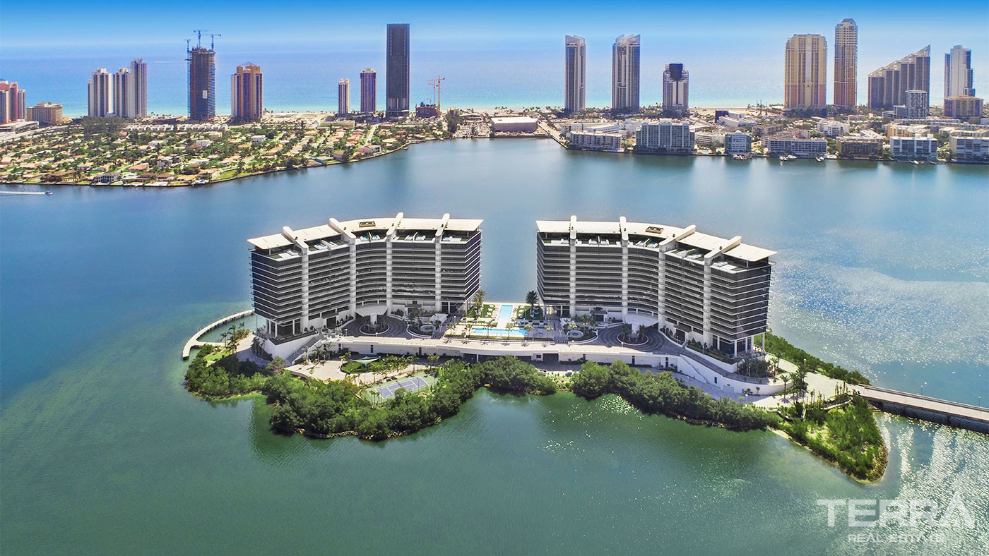 Panoramic Sea View Condos Located on an Island in Florida Aventura - 36329