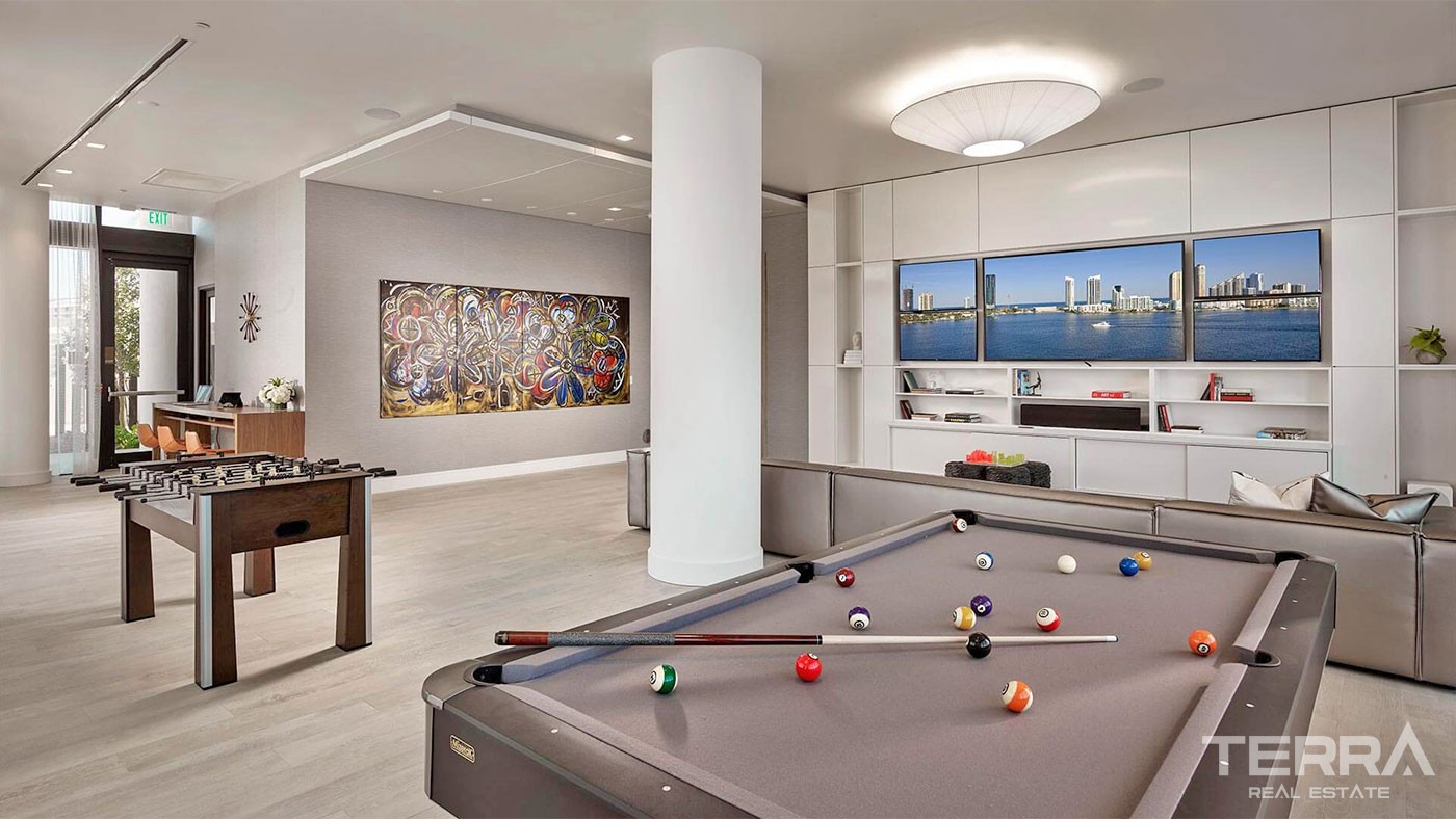 Panoramic Sea View Condos Located on an Island in Florida Aventura - 36359