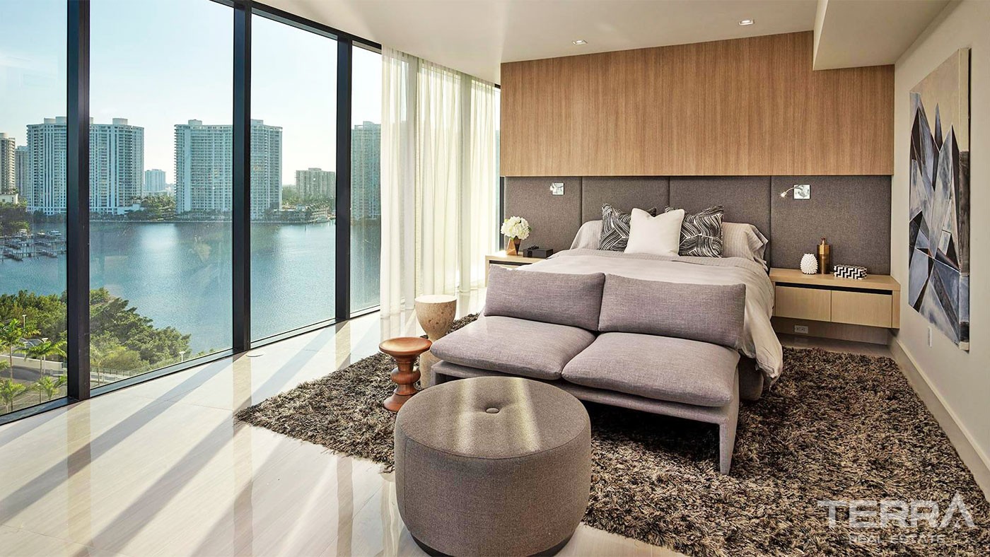 Panoramic Sea View Condos Located on an Island in Florida Aventura - 36362