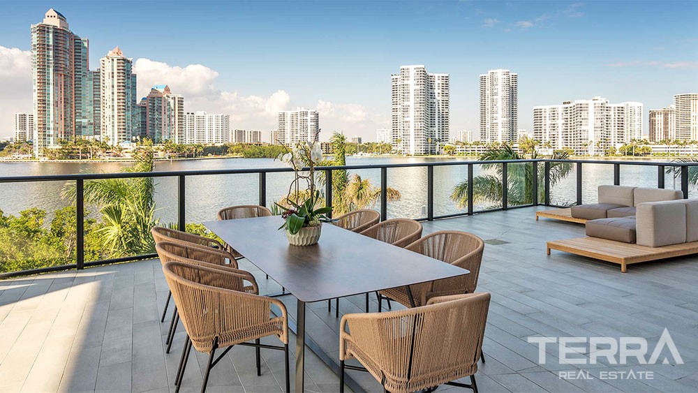 Panoramic Sea View Condos Located on an Island in Florida Aventura - 36372