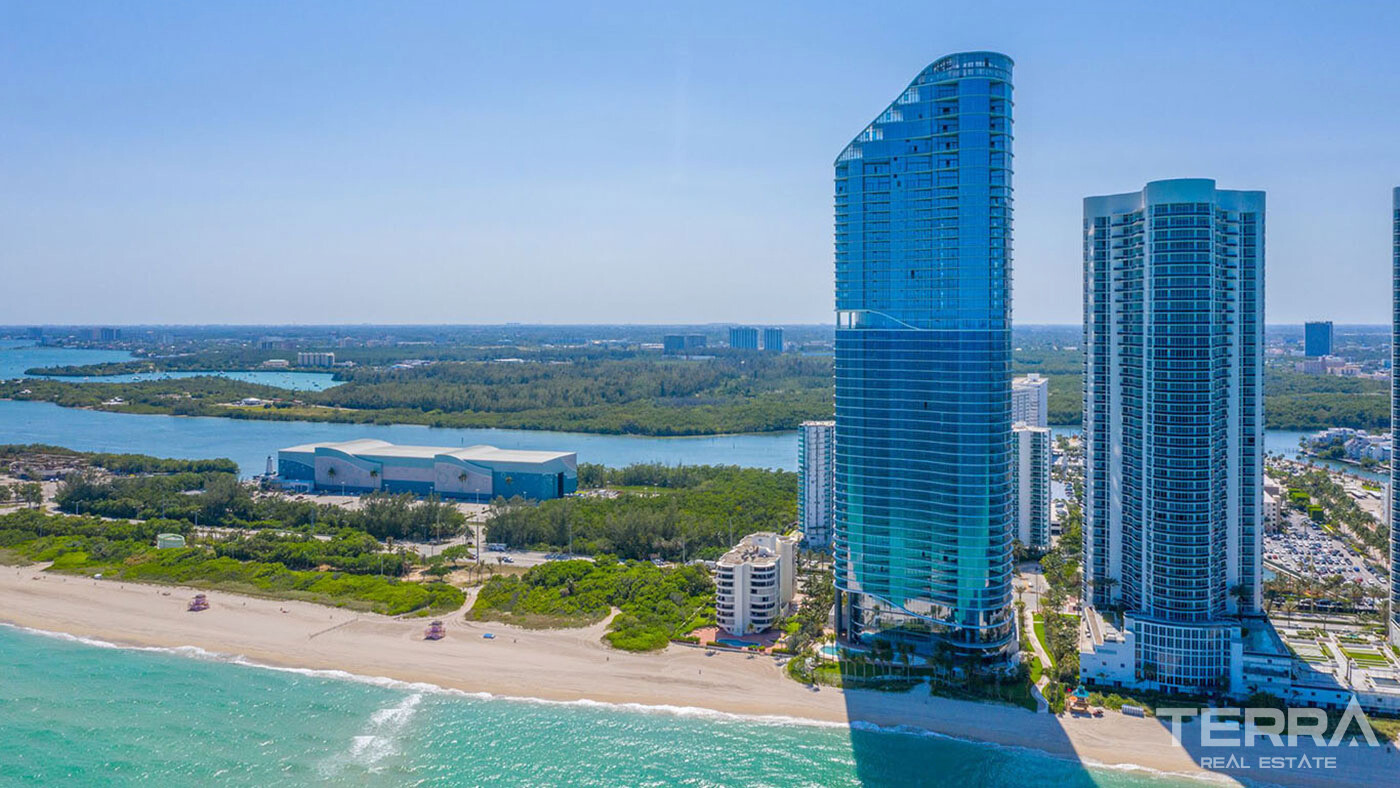Amerika Miami'de Deniz Manzaralı Satılık Daireler - 96229