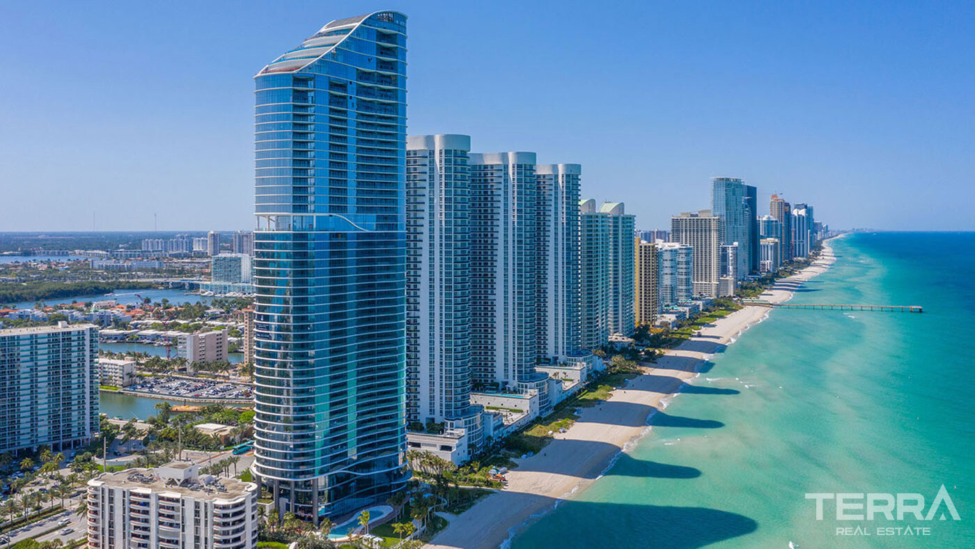 Amerika Miami'de Deniz Manzaralı Satılık Daireler - 96230