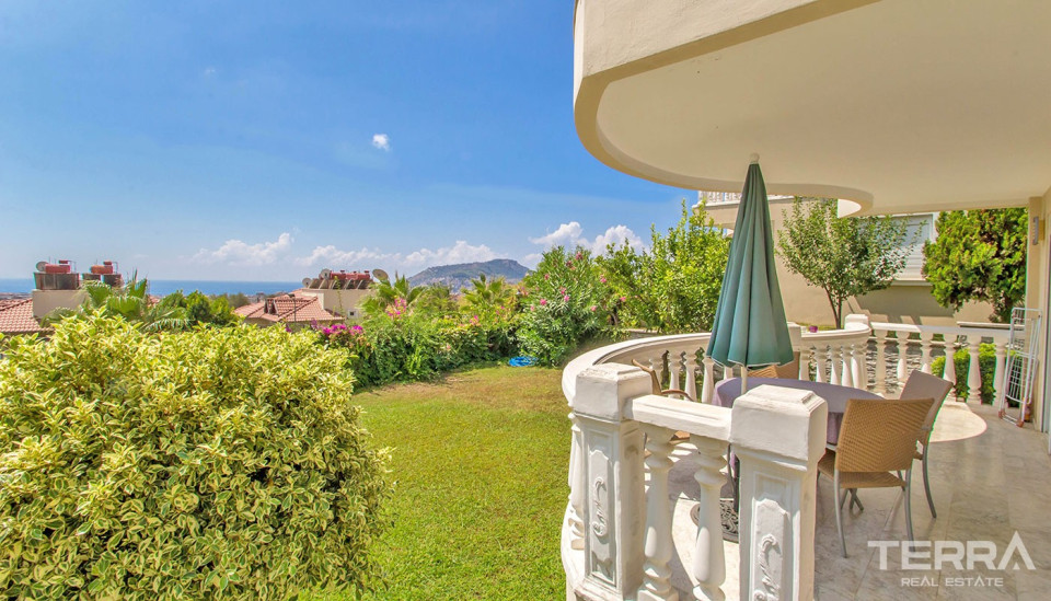 Bargain 2 Bedroom Detached House in Alanya With Panoramic Sea View