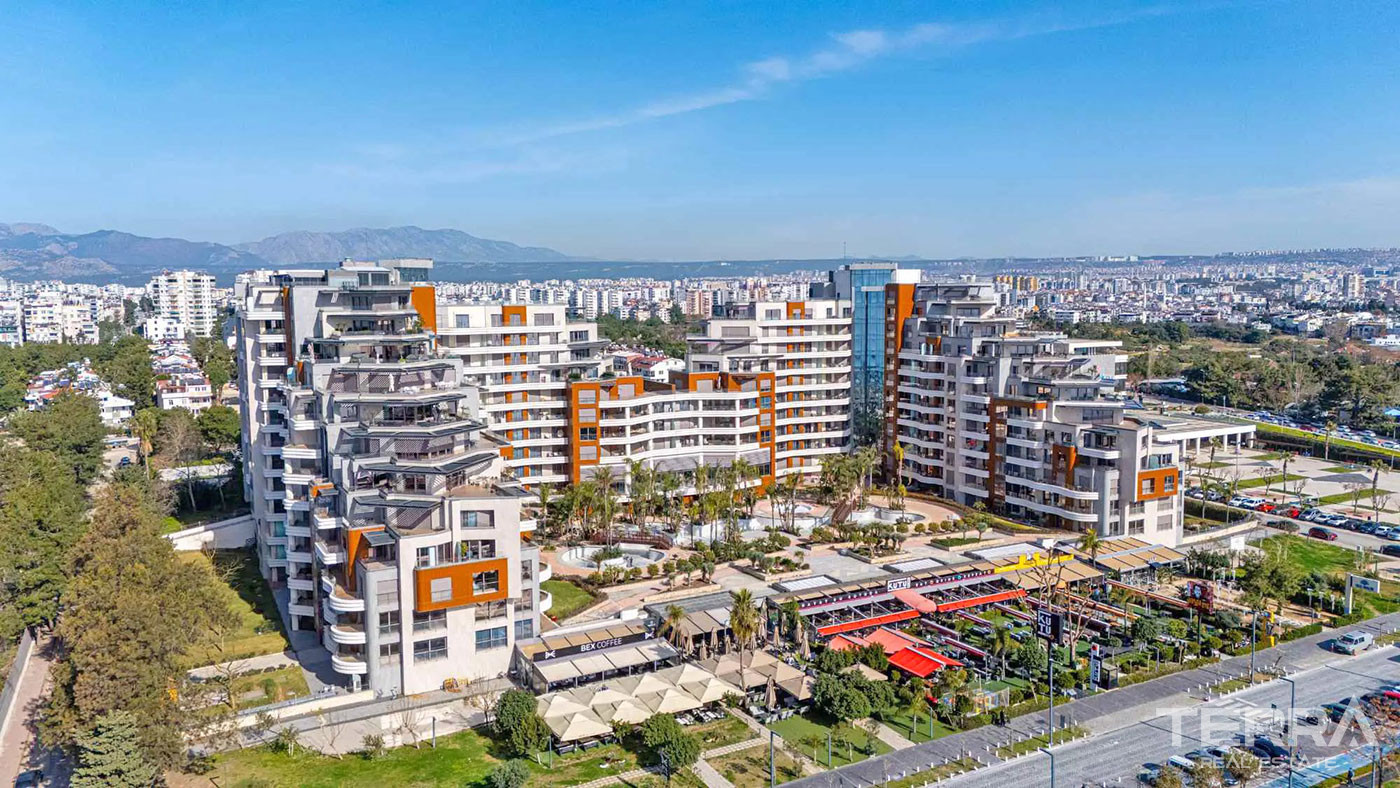 Seafront Apartments for Sale in Sunis Blue Residence in Konyaaltı - 119984
