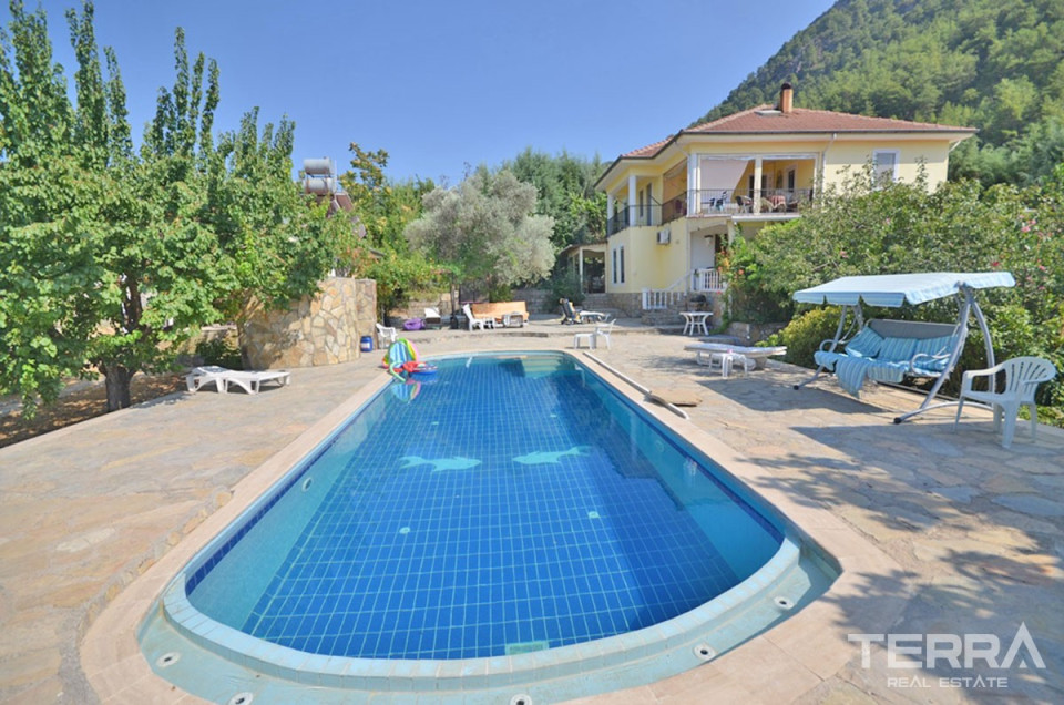 Large Detached Villa with Well Sized Garden to Buy in Fethiye Üzümlü