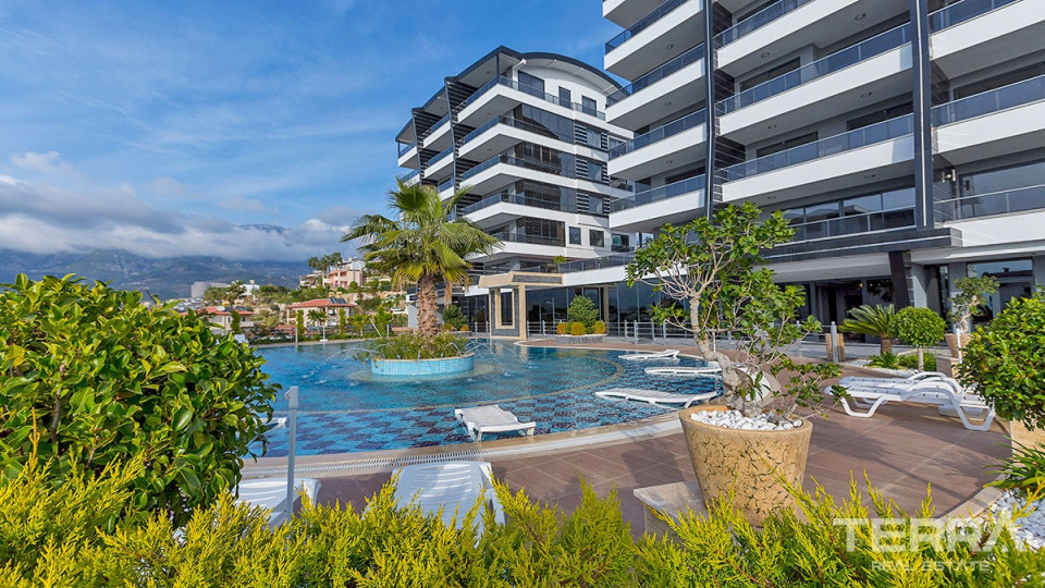 Ready to Move-in Sea-view Apartment for Sale in Kargıcak Alanya