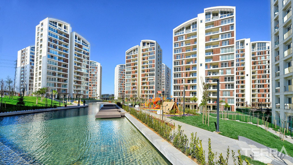 Key-Ready Apartments in Resim Istanbul Residence in Sancaktepe