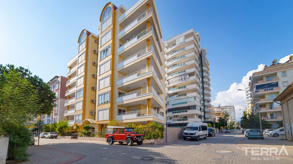 Key-Ready Flat within 250m from the Beach for Sale in Alanya Mahmutlar