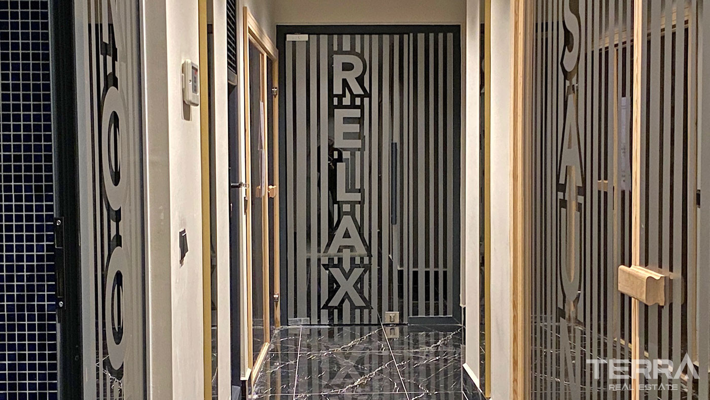 Appartements à Oba Centre Proches des Commodités et 900 m de la Mer - 96960