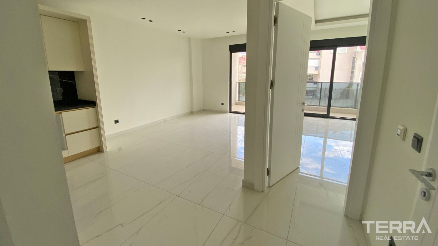 Appartements à Oba Centre Proches des Commodités et 900 m de la Mer - 99811