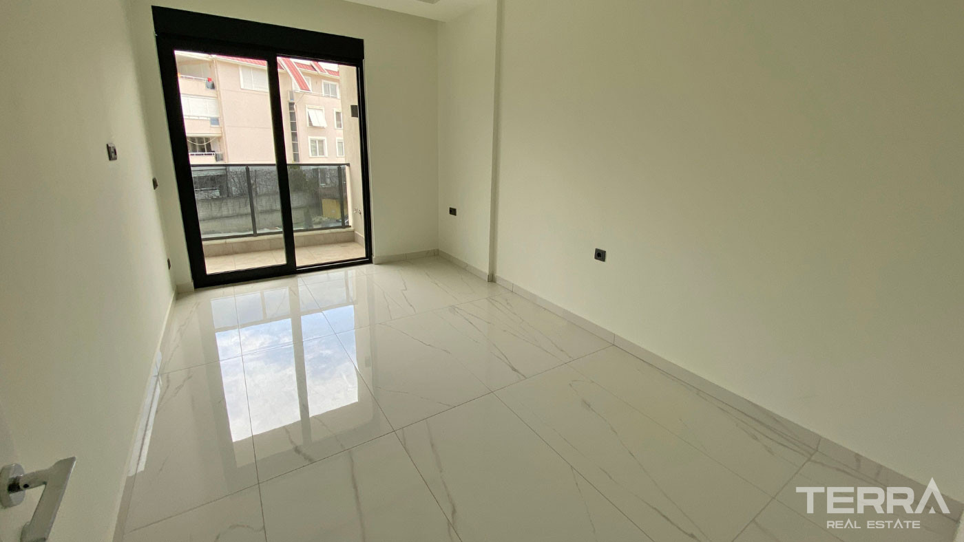 Appartements à Oba Centre Proches des Commodités et 900 m de la Mer - 99815
