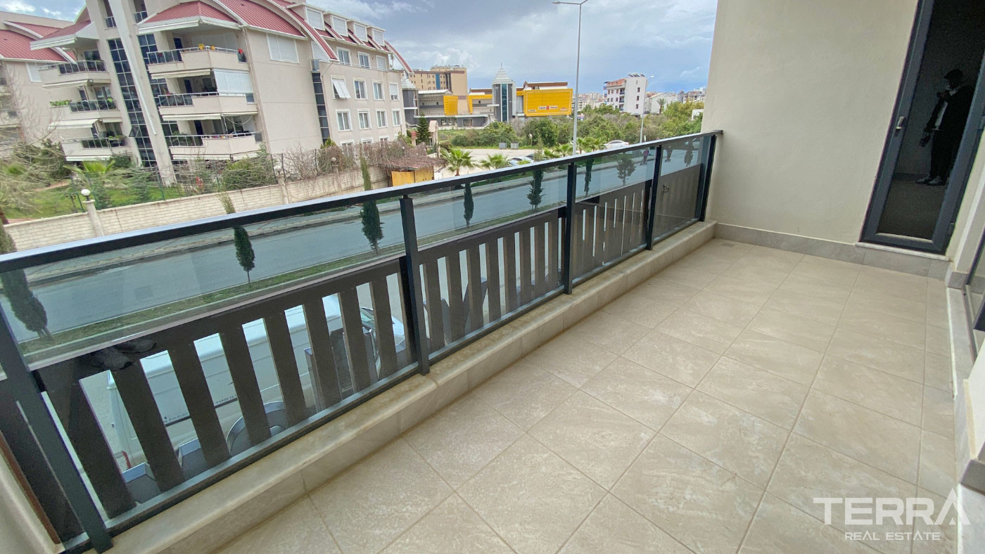 Appartements à Oba Centre Proches des Commodités et 900 m de la Mer - 99817
