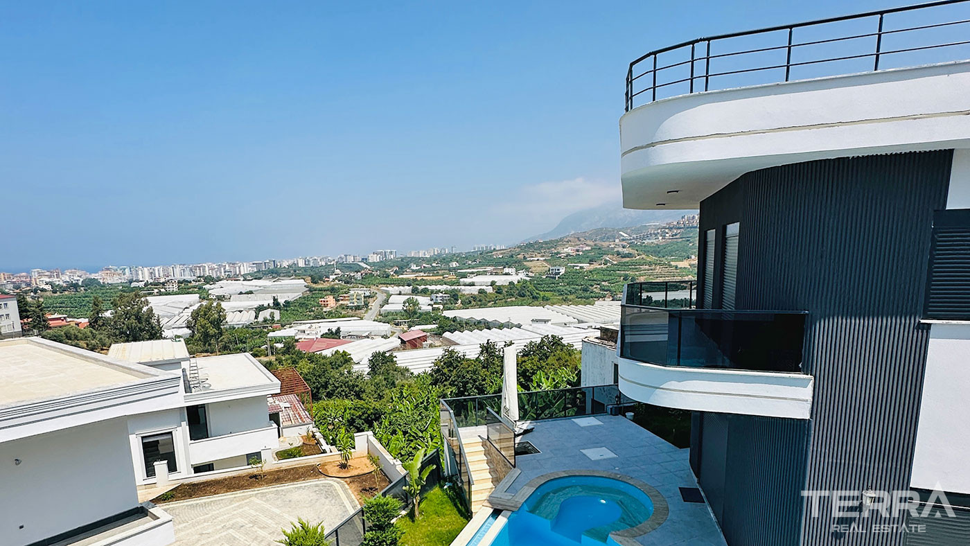 Modern Villas for Sale with Castle and Sea View in Alanya Kargıcak - 98501