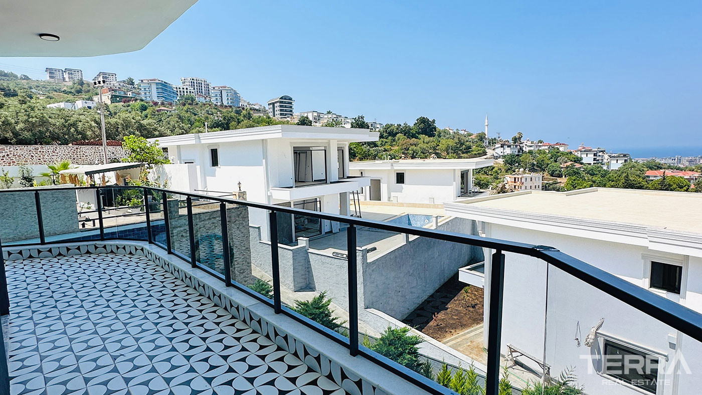 Modern Villas for Sale with Castle and Sea View in Alanya Kargıcak - 98524