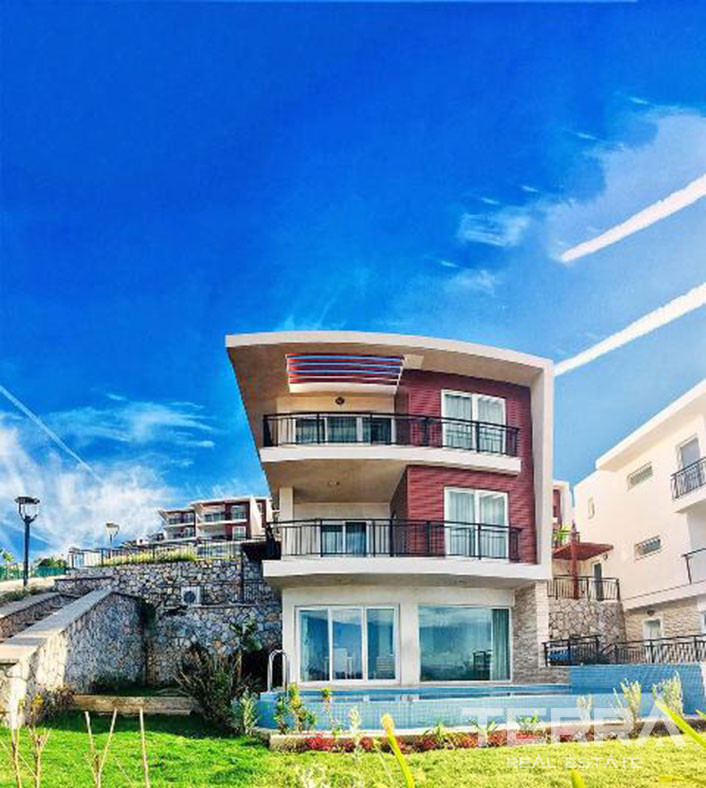 Charmantes Villas Avec Vue Mer & Zones de Loisirs à Bodrum - 52350