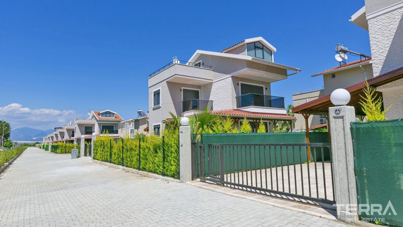 Villas Haute Qualité Proches des Terrains de Golf à Antalya Belek - 99667